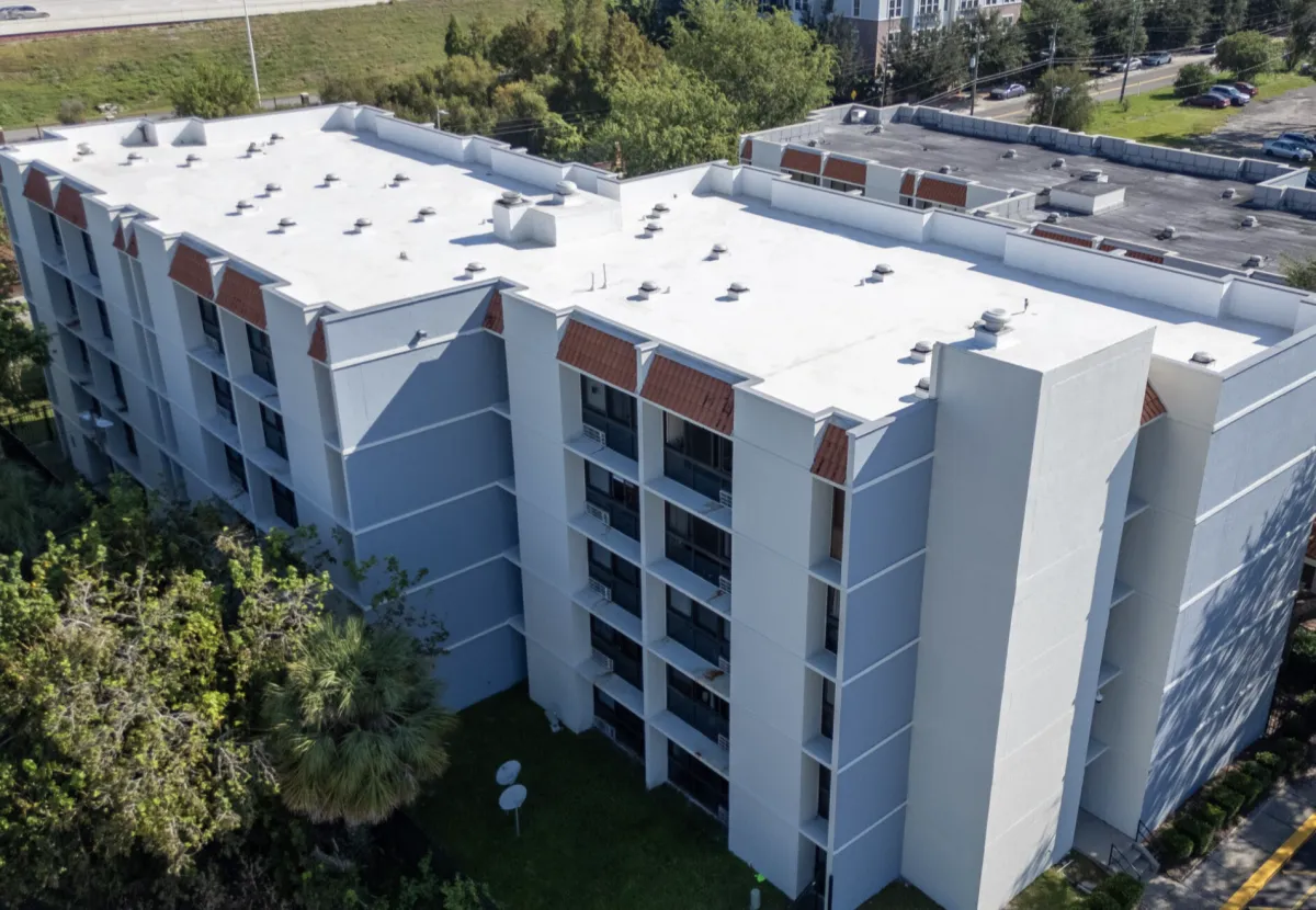 Hacienda Village, Tampa