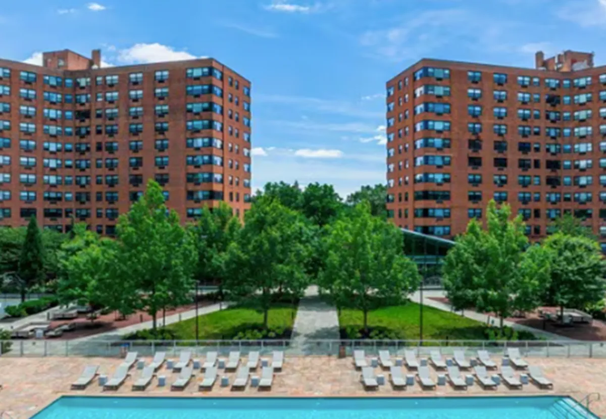 John Wesley Village, Camden